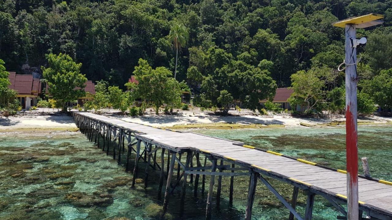 Amoryg Resort And Dive Raja Ampat Pulau Mansuar Esterno foto