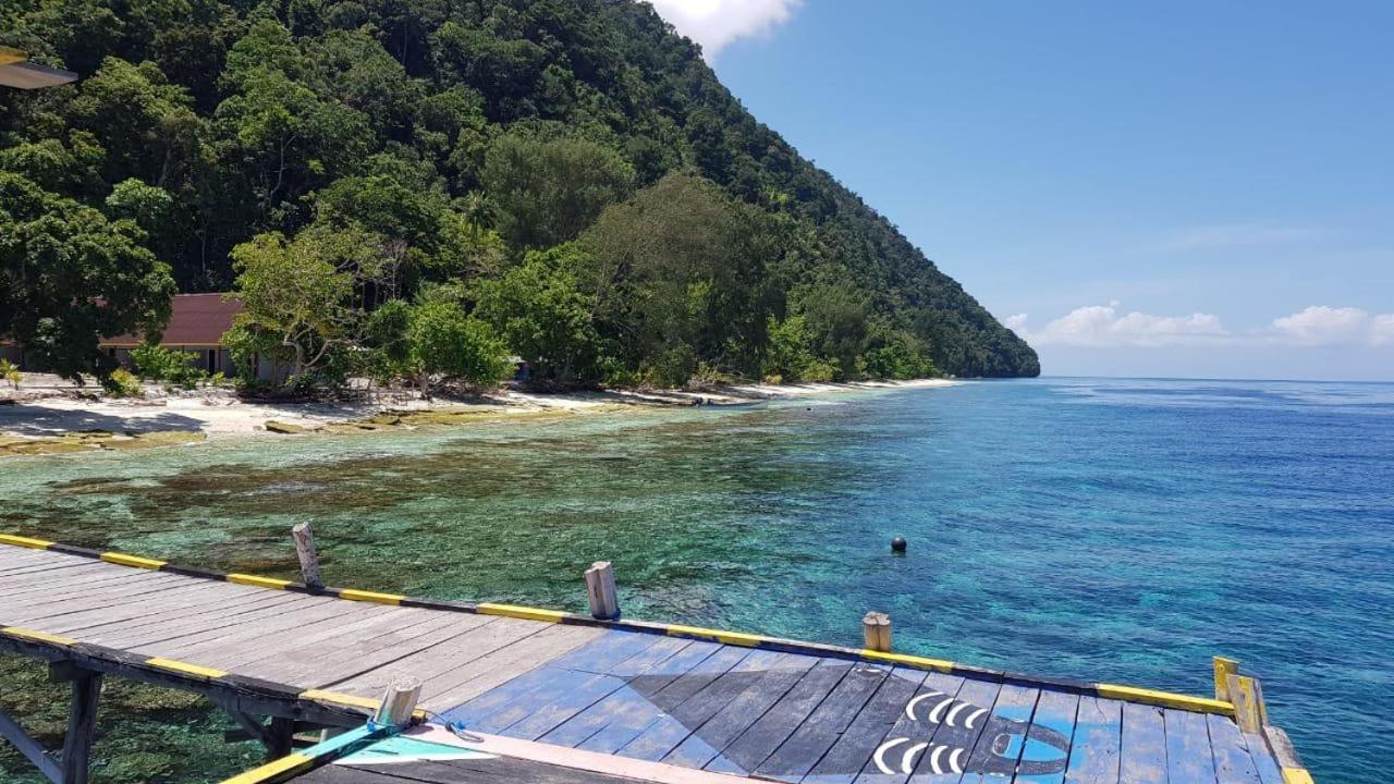 Amoryg Resort And Dive Raja Ampat Pulau Mansuar Esterno foto