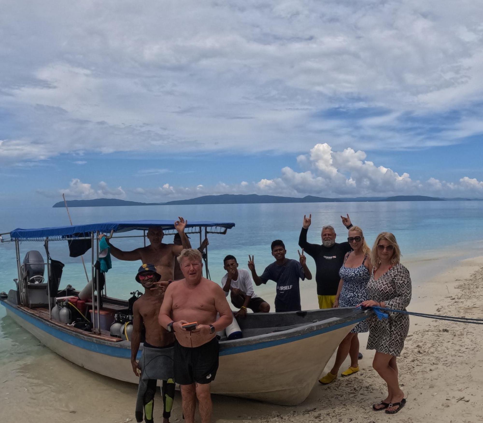 Amoryg Resort And Dive Raja Ampat Pulau Mansuar Esterno foto